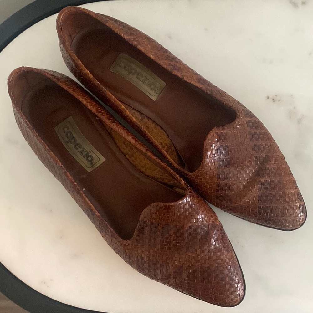Vintage Leather Capezio flats